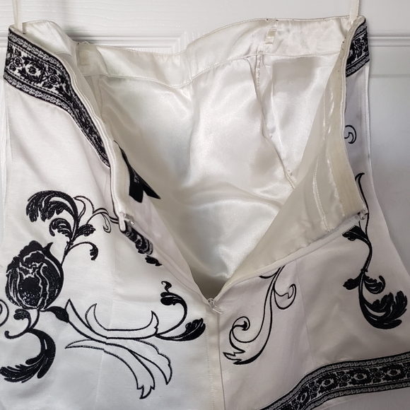 Strapless top WHBM size 10 - Picture 3 of 6